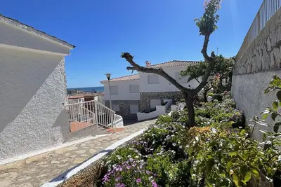 Image de Duplex 2 Chambres à Peñíscola avec Piscine, Barbecue et Parking – Animaux Bienvenus