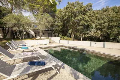 Image de Villa Familiale Contemporaine au Cœur des Vignes