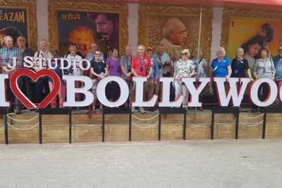 Image de Bollywood Tour Mumbai & Sj Studios is one of the finest film studios in Mumbai\n