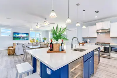 Image de Available for Fall Stays! Ocean Bliss in North Cape San Blas! Gulf and Bay!