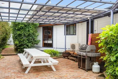 Image de Hidden Orchard - Pet Friendly - 4 Mins Walk to Beach