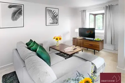 Image de Hitchin - 2 Bedroom Coach House - With Parking