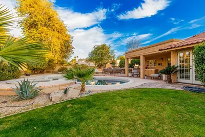 Image de Charming Spanish Bungalow
