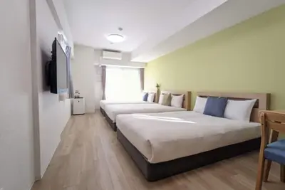 Image de Nonsmoking Deluxe triple room 20 Off for a li / Osaka Ōsaka