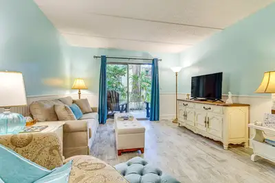 Image de Central Mary Esther Condo 5 Mi to Okaloosa Island!