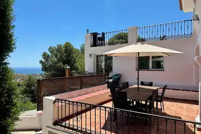 Image de La Jacaranda Apartment, Sea Views, Games Room and Private Pool