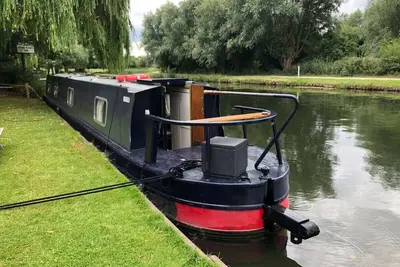 Image de Beautiful Narrowboat Glyndwr