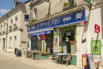 Image de a partir du mois d avril et au moins pour 3 mois voir plus selon la demande