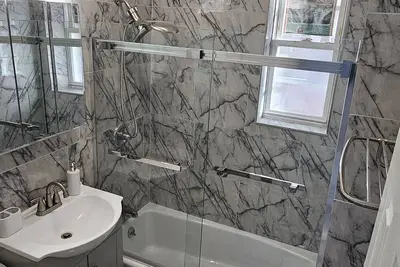 Image de Luxury Apt In The Bronx// Close To Bronx Zoo