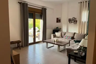 Image de Angelo’s Elegant Summer House