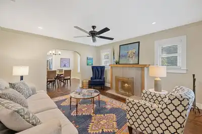 Image de Cowtown Cozy Retreat