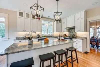 Image de Spacious Salem-Winston Home w/ Deck!