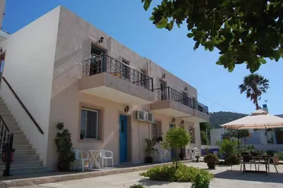 Image de Studio 'Frantzis 3' avec vue sur la mer, Wi-Fi et climatisation