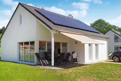 Image de Belle maison Ă PrĂĽm avec sauna