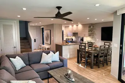 Image de Ocean Front Property - Ocean Views, 5 Star Avg Rating, Sandy Beach - 2 Bed 3 Bat