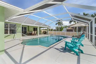 Image de Relax & Unwind in Great Location, Bicycles, Heated pool - Villa Green House - Roelens