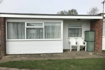Image de 2-Bed Seaside Retreat - Sleeps 4 & Parking