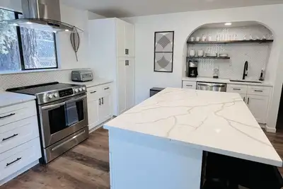 Image de Beautiful Golf Course Home • Cda Nest