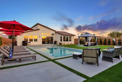 Image de Vista Springs, Large Pool 8 person Spa, Jr Volleyball Court with Mountain Views