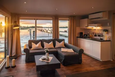 Image de Hausboot für 6 Gäste mit 45m² in Vetschau/spreewald