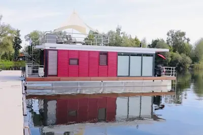 Image de Hausboot für 5 Gäste mit 45m² in Höxter