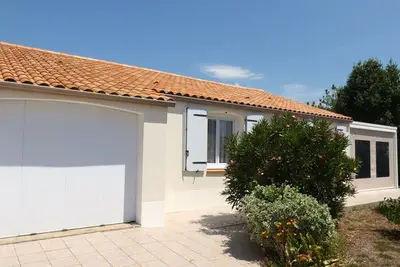 Image de Charmante maison 2 chambres, proche plage, commerces, avec terrasse et WiFi à Saint-Jean-de-Monts