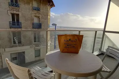 Image de Appartement 1 ch. pour 4 pers. avec balcon, proche commerces et garage privé à Saint-Jean-de-Monts