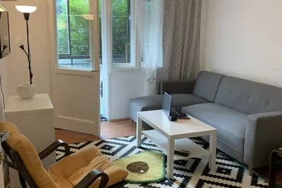 Chill Out House in a quiet cozy area in heart of Zemun