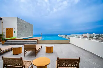 Image de New 1-Br in Downtown Near the Beach