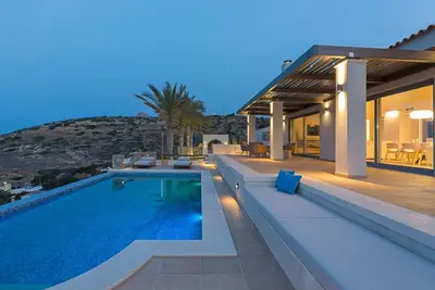 Image de Artisan's House - Cinq Chambres Villa, Couchages 10