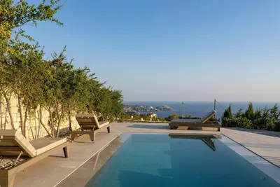 Image de Luxury house with Pool & Seaview - Infinite Blue