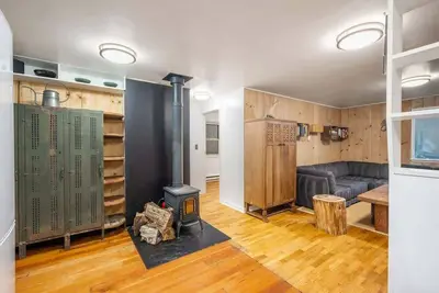 Image de 30 Day Rental, 20 mins Dt, Fast Wifi, Pet Friendly