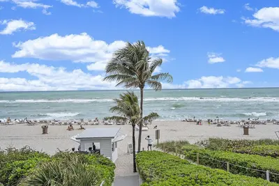 Image de Magnificent Studio in Luxe Beachfront Resort