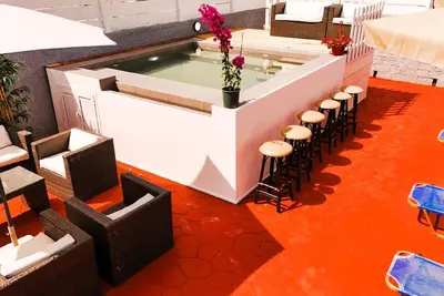 Image de Maison de vacances Agios Georgios pour 1 - 7 personnes avec 3 chambres à coucher - Maison jumelée