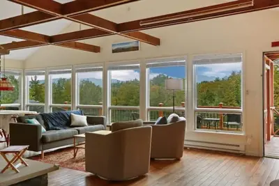 Image de Large Catskill Mountains/Hudson Valley country house, 25 miles to Hunter Skiing