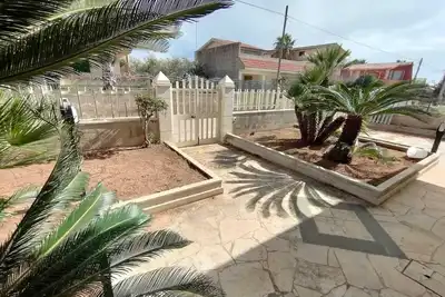 Image de Maison de vacances 'Villetta Roby' avec terrasse privée, jardin privé et climatisation