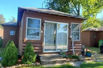 Image de Sunset Hideaway on Indian Lake: Lake Breezes and Summer Dreams
