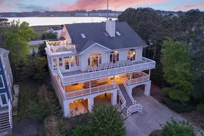 Image de Bethany Beach Home w/ Beach Access + Hot Tub!