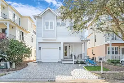 Image de Beautiful Open 4 Bedroom Close to Beach, 4 Bikes - `Pompano in Paradise`
