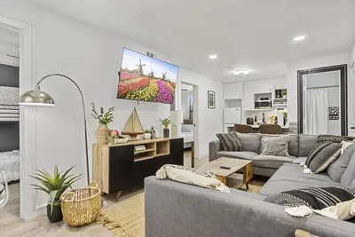 Image de 15br Arbor Villas: Large Groups, Fast Wi-Fi, Free Parking