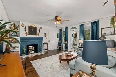 Image de Quirky 2 bed 1 bath centrally located in Augusta