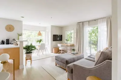 Image de Seattle Belltown Condo w\/Parking 99Walk Score