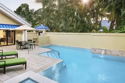 Image de 𝐅𝐢𝐧𝐝𝐢𝐧𝐠 𝐌𝐞𝐢𝐥𝐢 Private Pool 3BRCondo+Westin Cruz Bay Resort Amenities