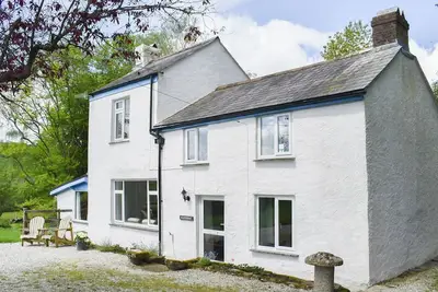 Image de A superb cottage tucked away in delightful countryside within the owner’s country estate.