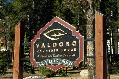 Image de Resort relaxation rests at the base of Breckenridge's Peak 9 near the ski slopes