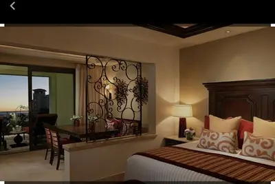 Image de Stay with a stunning ocean view\nConveniently located on a beach on the Pacific