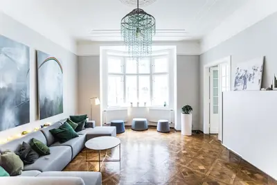 Magnificent Renovated Historical Flat, 110 M2, Warsaw Center