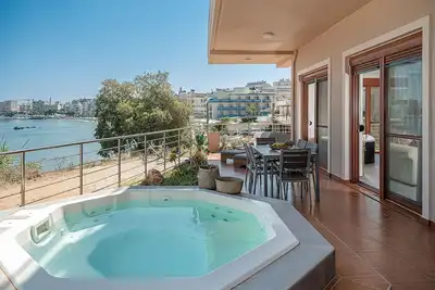 Image de Elia Seaside Deluxe Apartment