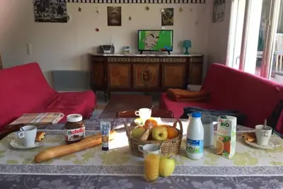 Image de Gîte 3 Mireille déco style cinéma à 15 km sud d'Arras