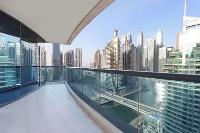 Spacious 3br Suite With Marina View - Near Marina Mall